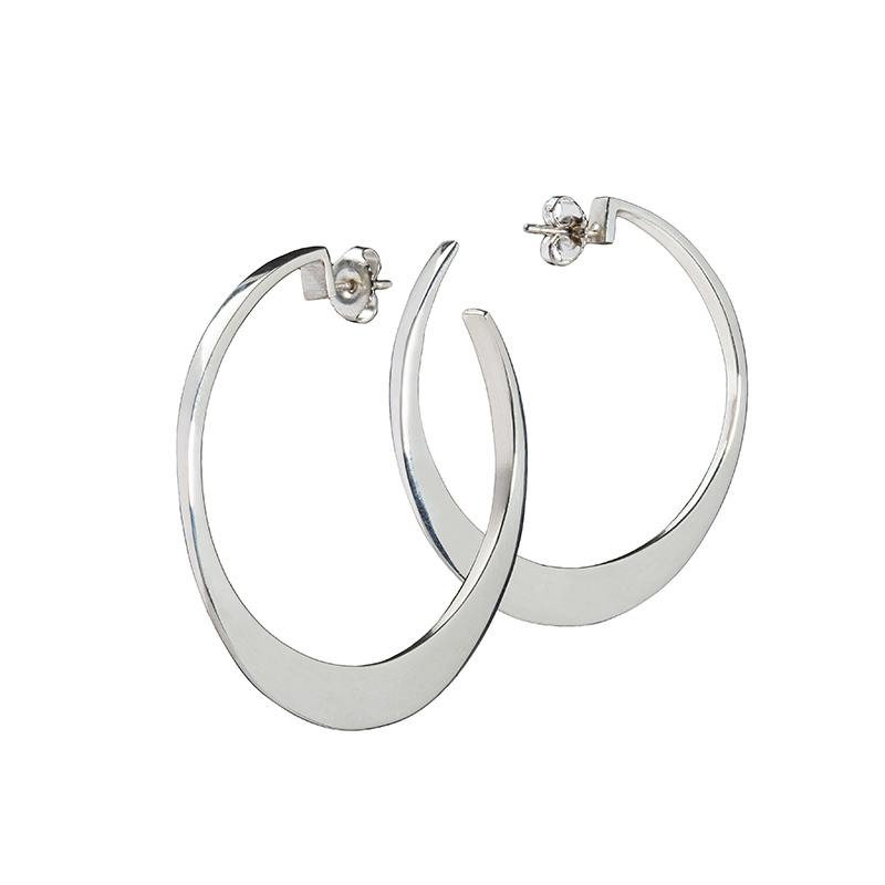 Circle of dreams silver hoop earrings