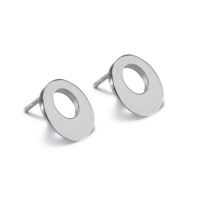 Circle of dreams silver stud earrings